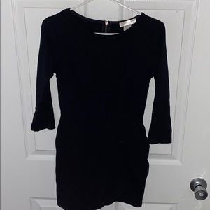 Women’s black bodycon dress